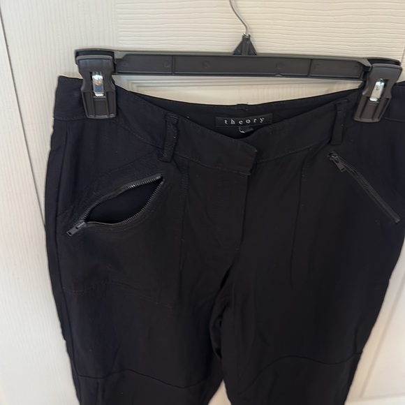 THEORY Black Cropped Capri joggers size 4 - Picture 4 of 6